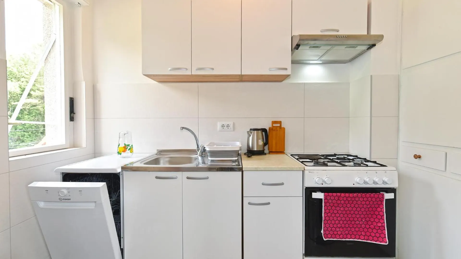 Apartment Davor 2330 Pula